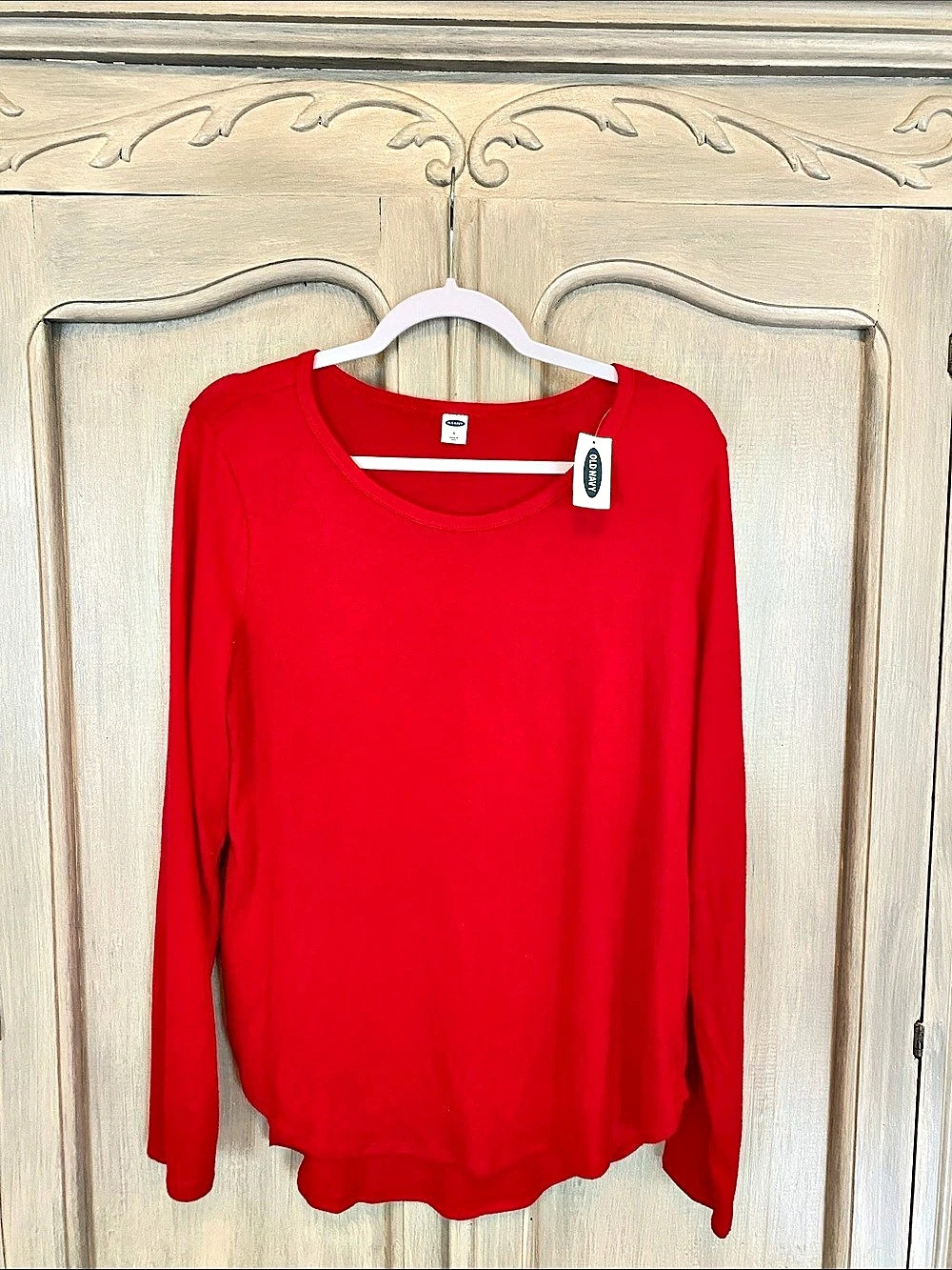 Old Navy Long Sleeve Top in Red Size Large NWT